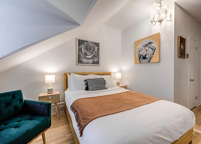 North House - Auberge La Chouette Hotel Automatise Quebec City